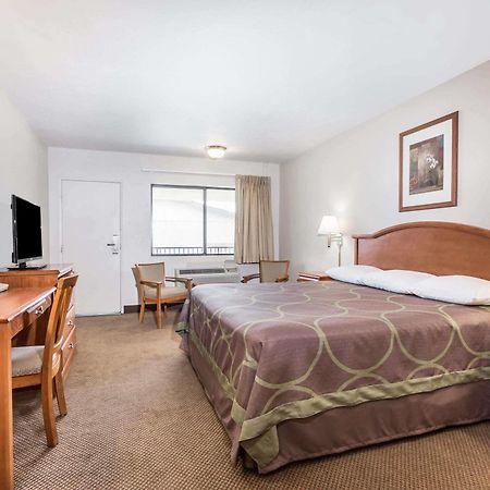 Hotel Super 8 By Wyndham Tempe/Asu/Airport Extérieur photo