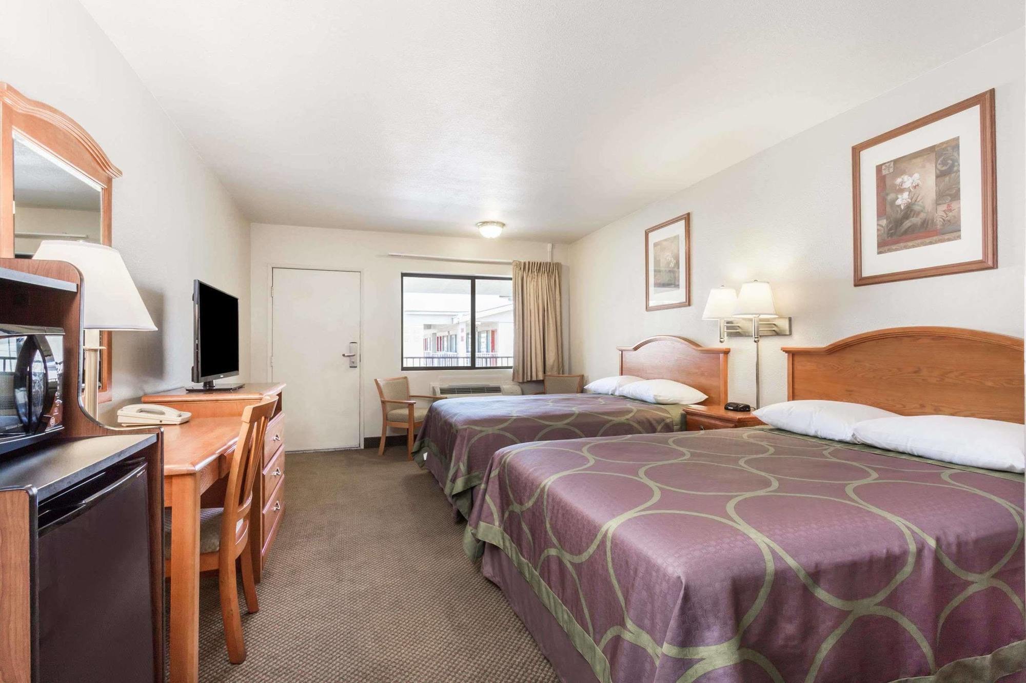 Hotel Super 8 By Wyndham Tempe/Asu/Airport Extérieur photo